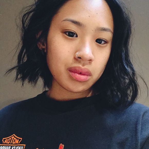 Meet your Posher, Justine - Picture 1 of 1